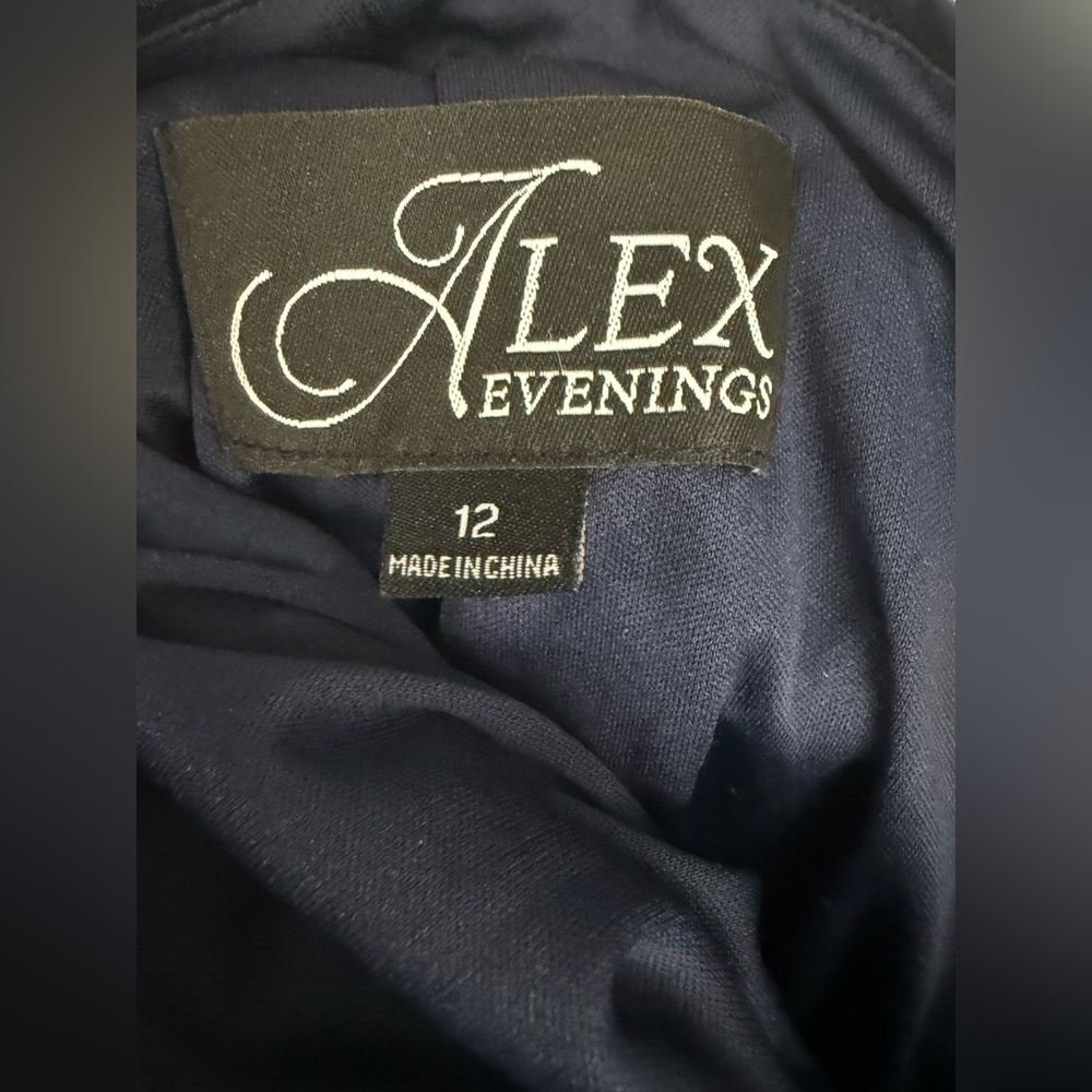 Alex Evenings Navy Blue Bow Detail One-Shoulder Ruched Satin Gown Size 12 $199 - Picture 8 of 9